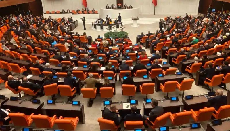 TBMM Komisyonları Yaz Döneminde Ancak Çalışmalarını Sürdürecek!