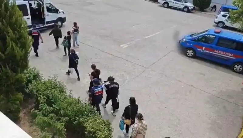 Taylandlı Kadınlara Çalışma İzni Vaadiyle Fuhuş Cazibesi: Karanlık Gerçekler