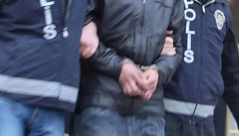 Osmaniye'de Kanser Ticareti: Uyuşturucu Operasyonunda 7 Tutuklama!