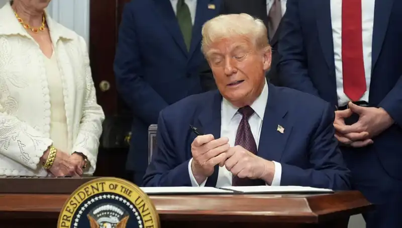 Beyaz Saray’a Lüks Dokunuş: Trump’tan 200 Milyon Dolarlık Yenileme Projesi