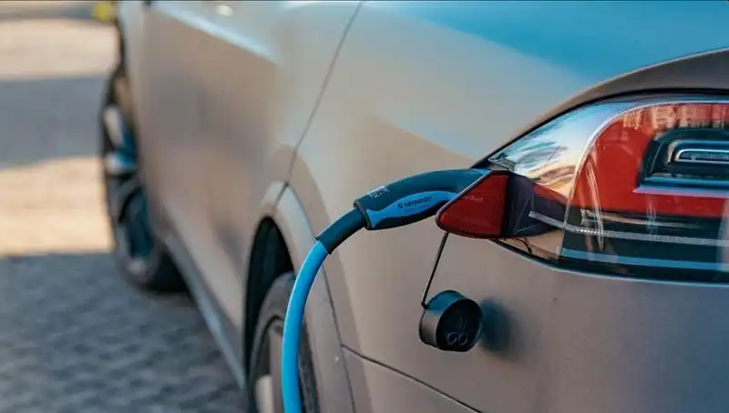 Elektrikli Araç Satışlarında Düşüş: Tüketici Tercihleri Ne Olacak?