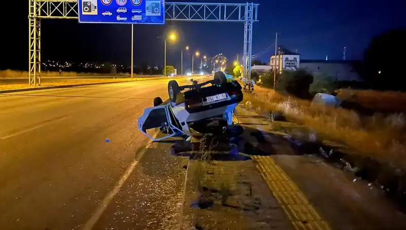 TIR’ın Sıkıştırdığı Otomobil Dehşeti: Takla Atan Araçta 1 Yaralı!