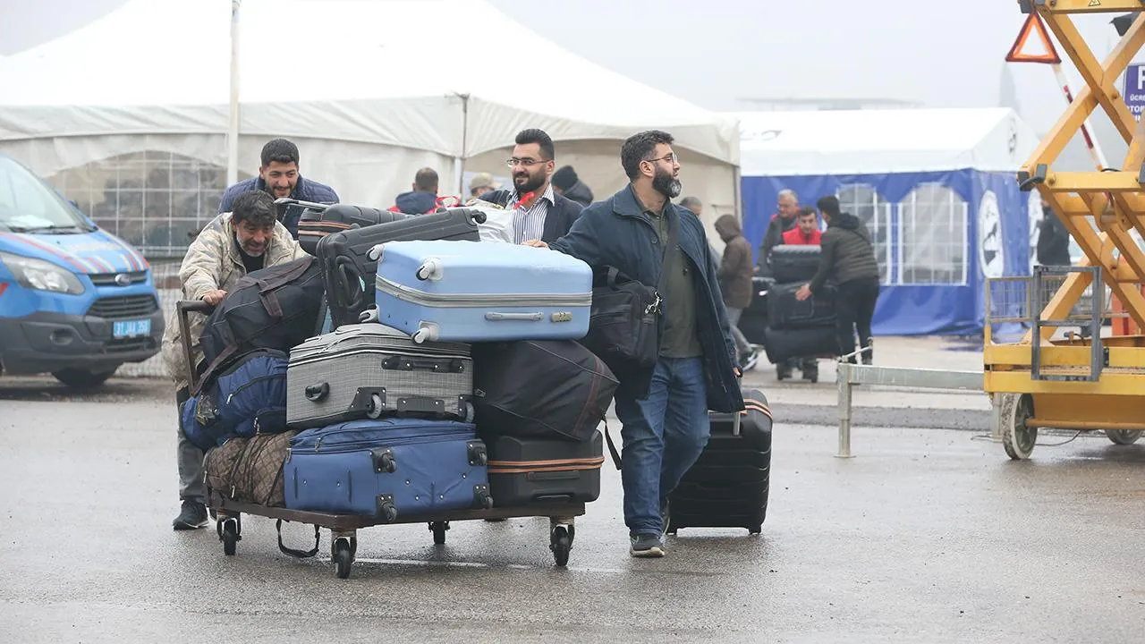 Suriyeliler Vatanlarına Dönüyor: "Türkiye’yi Hep Minnetle Hatırlayacağız"