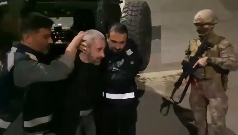Kardeş Katili Yakalandı: 213 Saatlik Görüntü İncelemesi Çözüme Ulaştırdı