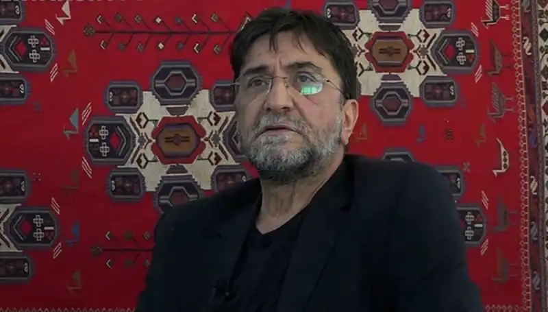 Nihat Genç, Türk Medyasının Sesi Olarak Hayatını Kaybetti