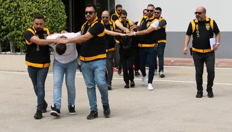 İş Adamı Aşk Tuzağına Düşerek Hem Dayak Yedi Hem de Paralarını Kaybetti