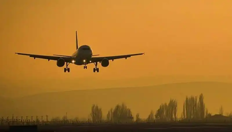 Uçuş İptalleri Türkiye'yi Sarstı: 4 Ülke Listede!