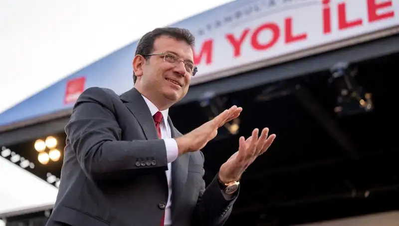 Ekrem İmamoğlu'na Tehdit Davası: Başsavcı Hakim Karşısına Çıkıyor
