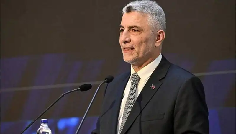 Ticaret Bakanı Bolat, Türkiye'nin Ekonomik Büyümesini Değerlendirdi