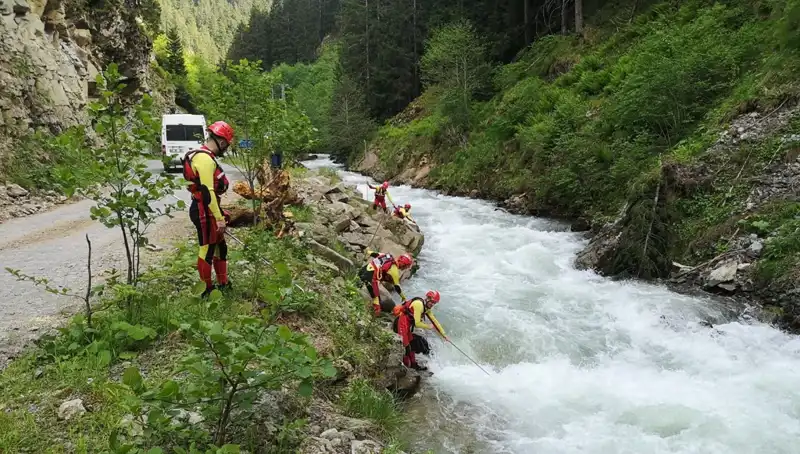 Trabzon'da Dereye Düşen Çocuk İçin Flaş Gelişme: Babasına Adli Kontrol Kararı Verildi!