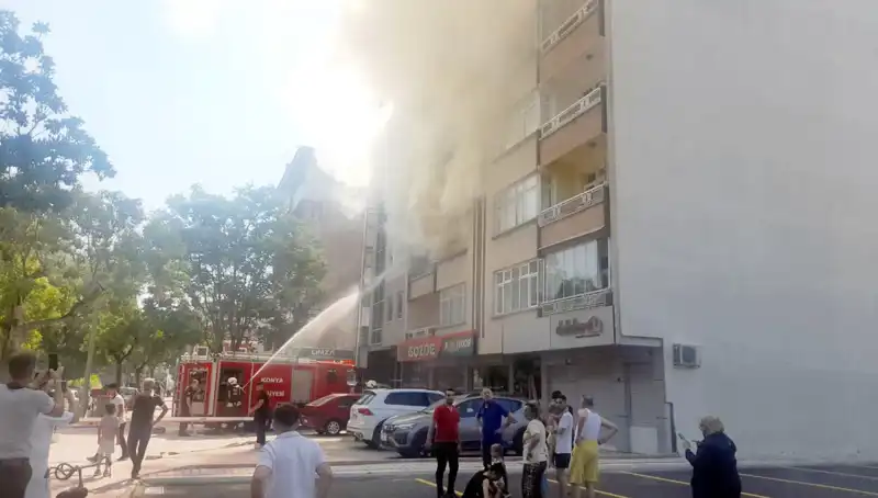 Yangın Felaketi: Gözlerini Korku İçinde Açan Aile Hastaneye Kaldırıldı