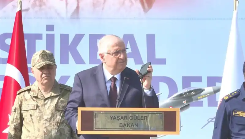 Cumhurbaşkanı Erdoğan'dan Mehmetçikle Birlikte Bayram Coşkusu: Duygu Dolu Anlar