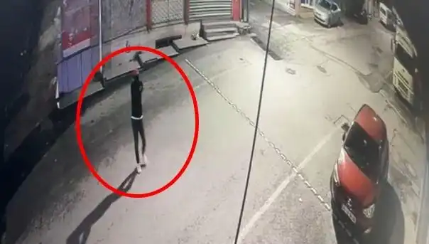 Kıraathaneye Kurşun Yağdıran Saldırgan, Olay Yerin'de Kaçtı