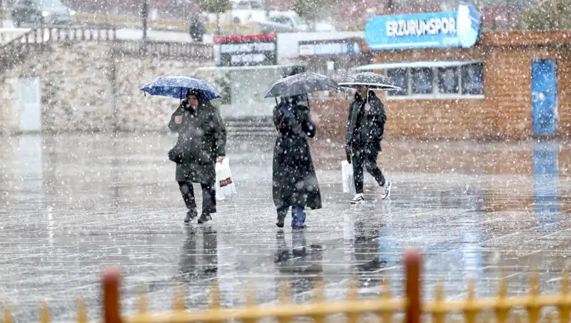 Şaşkınlık Yaratan Mayıs'ın Ortasında Kar Sürprizi