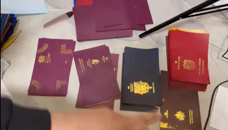 Sahte Pasaport ve Vize Hüsranı: Operasyonla Çözülen Kirli Şebeke