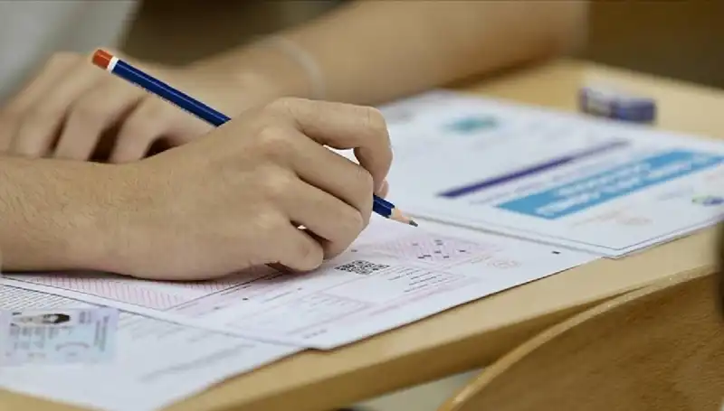 Nizip'ten Yükselen Yıldız: YKS Şampiyonu Genç Zihinleri Sarsıyor