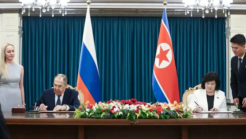 Rusya ve Kuzey Kore: Lavrov'un Gizemli Görüşmesindeki Gerçekler