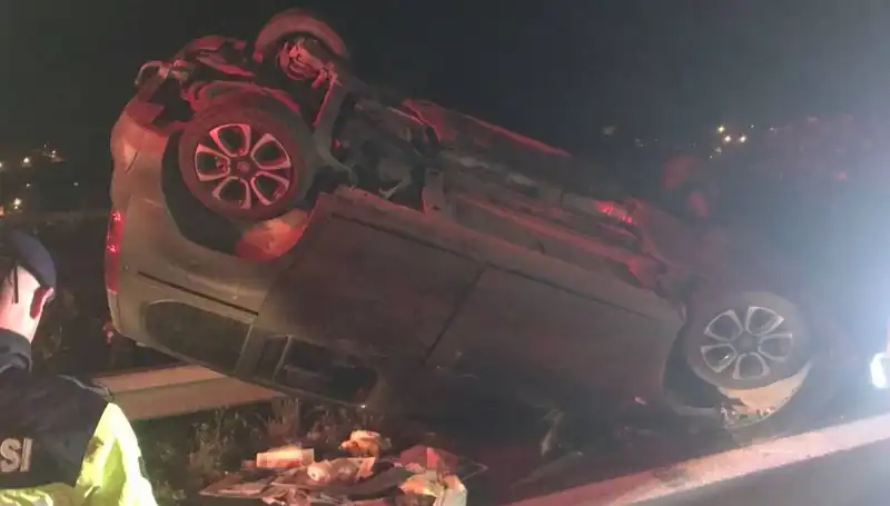 Osmaniye’de Otomobil ve TIR Çarpıştı: Beş Kişi Yaralı