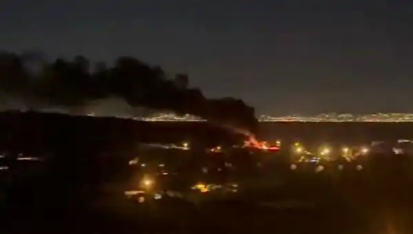 Yalova'da Depoda Yangın: İtfaiyeci Dumandan Etkilendi, Olayın Detayları Şokta!
