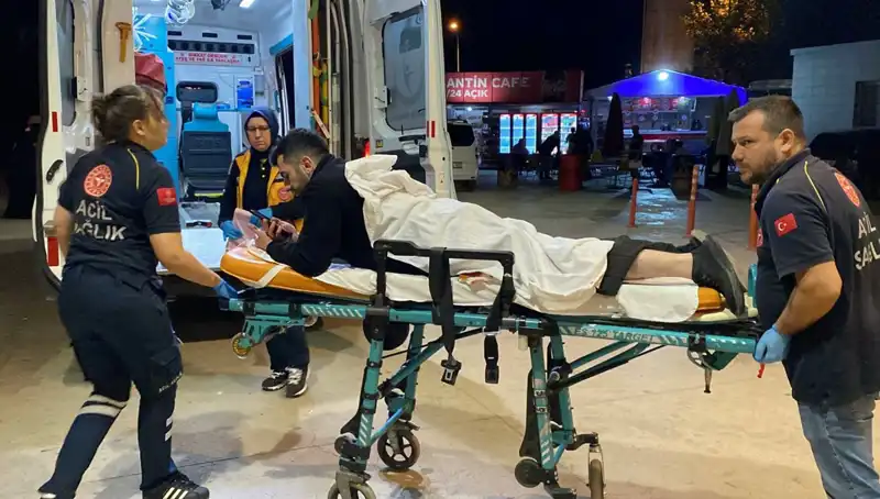 Kavga Eden Çiftçi, Bıçaklı Saldırı Sonucu Yaralandı!