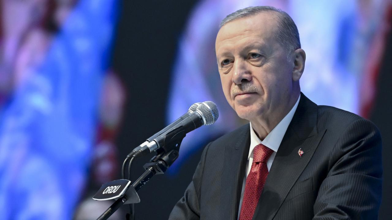 Erdoğan'dan Özel'e Sert Tepki: "Sen bu işi bırak!"