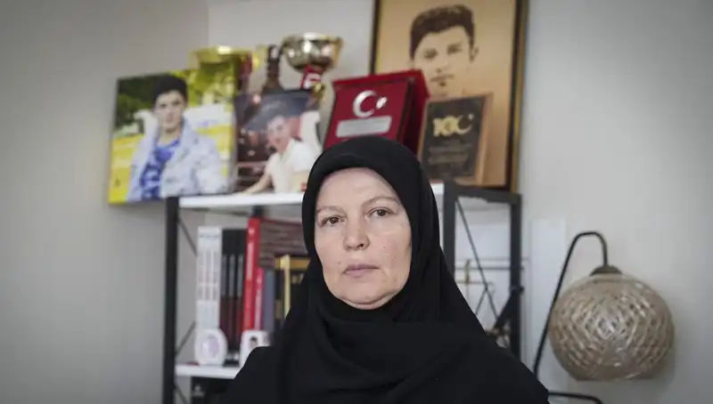 15 Temmuz'un Şehidi Mahir Ayabak'ın Annesi: Acım Dinmiyor, 9 yıl geçti